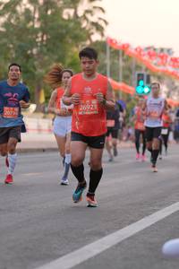 BIB: 26923, 20736
                            <button type="button" onclick="openModal(12863452)" class="btn btn-primary btn-sm float-right btn-popup" data-toggle="modal" data-target=".modal-high-quality">
                        <i class="fas fa-shopping-cart"></i> Add to Cart
                    </button>
                                            <button type="button" onclick="isThisMe(12863452, true)" class="btn btn-success btn-sm float-right btn-popup btn-isme hidden" data-toggle="tooltip" data-placement="bottom" title="นี่คือรูปของคุณใช่ไหม คลิกที่นี่เพื่อเอาเข้าอัลบั้ม">
                        <i class="fas fa-plus"></i> Add to album
                    </button>
                    <button type="button" onclick="isThisMe(12863452, false)" class="btn btn-warning btn-sm float-right btn-popup btn-isnotme hidden">
                        <i class="fas fa-ban"></i> Remove from album
                    </button>